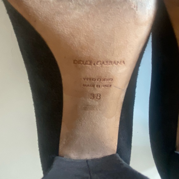 Authentic Vintage Dolce & Gabbana Black Suede Logo Studded Black Heel Pumps - Picture 9 of 11